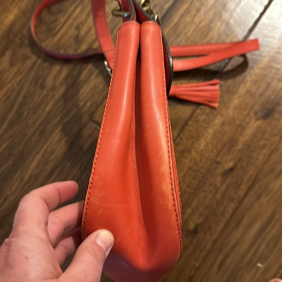 Coach leather purse. Very good used condition! - Picture 8 of 8